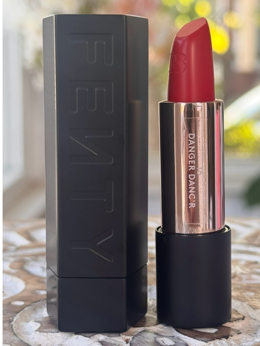 Fenty Beauty Fenty Icon Semi Matte Lipstick 16 Danger Danc’r with Refillable Cas
